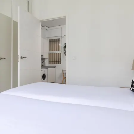 Charming Madrid Pacifico Apartment Exterior photo